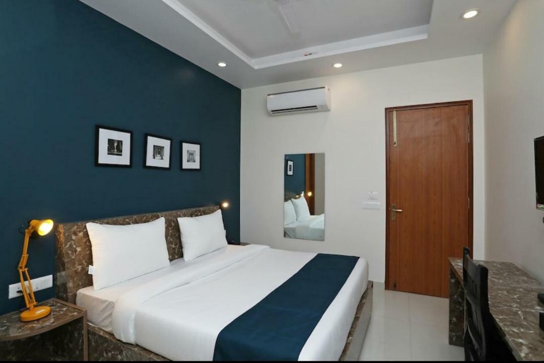 Hotel Galaxy Inn Gurgaon Exterior foto